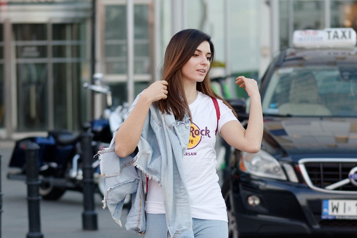 10 Ways You Can Wear Your T-shirt