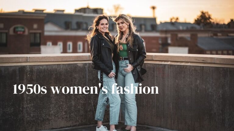 1950s women's fashion