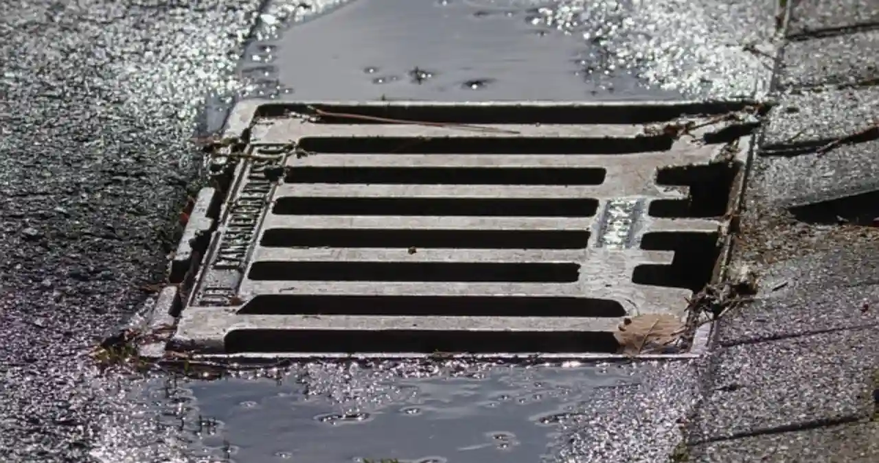 Top Gutter Maintenance Experts in Nuneaton