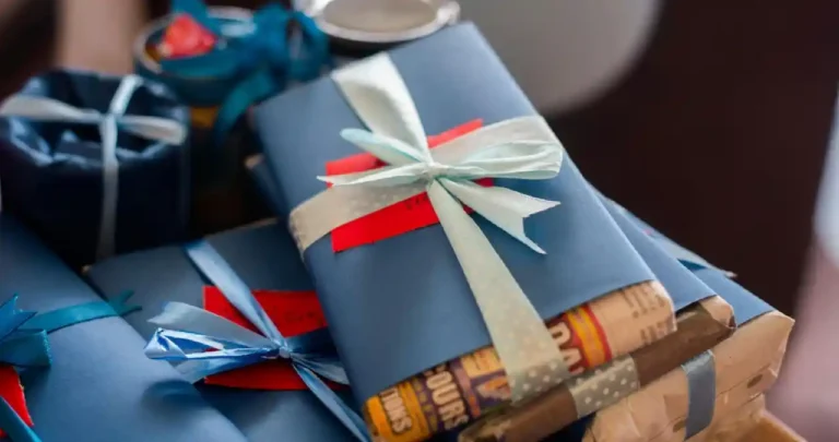 New Year Gift Ideas for Your Best Friend's Unique Personality